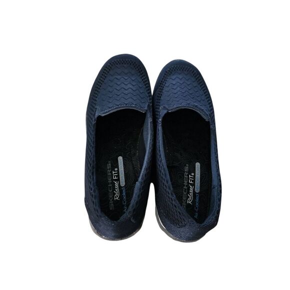 Skechers Relaxed FIT Air Cooled Memory Foam Sneakers, athletic, slip-on shoes. S - Picture 3 of 8